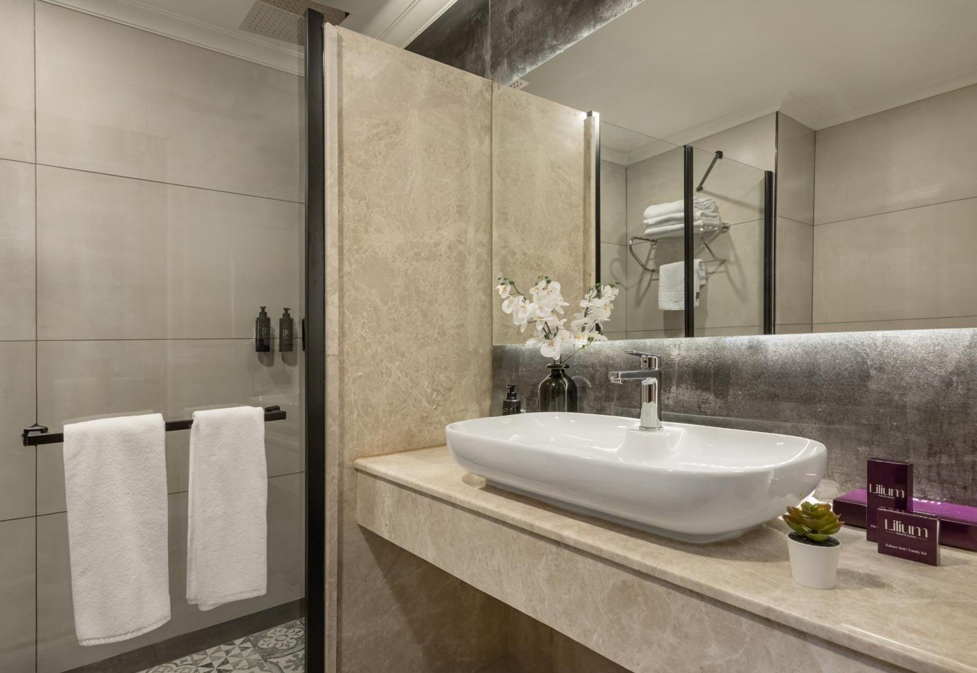 Lilium Hotel & Suites 부루사 외부 사진